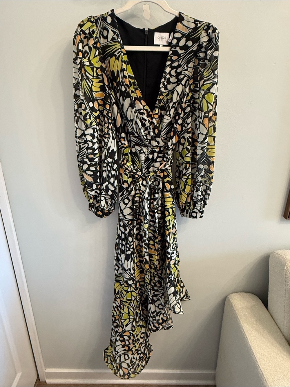 ONE33 SOCIAL Butterfly Belted Maxi Dress